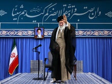 فراخوان رهبر انقلاب برای تکمیل و ارتقای الگوی پایه اسلامی ایرانی پیشرفت