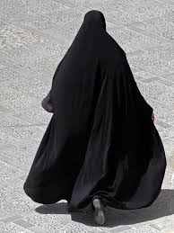 دخالت در مسئله حجاب حق دولت اسلامی است