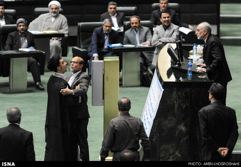 شان مجلس، تصویب یک ربعی و تهدید به قتل؟!